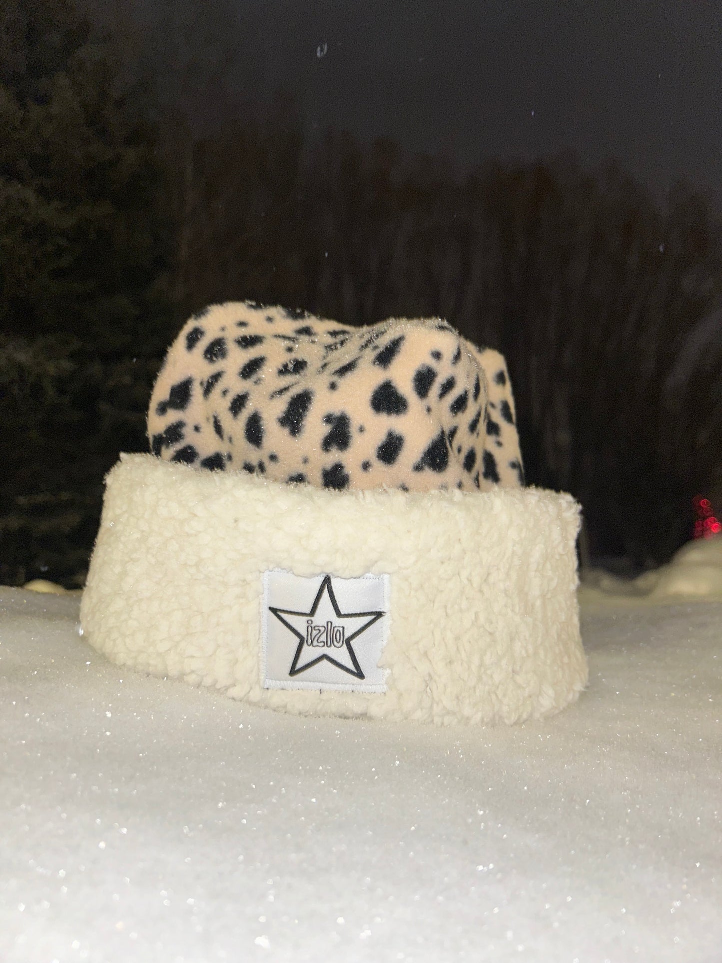 CUSTOMIZE your own hat design!