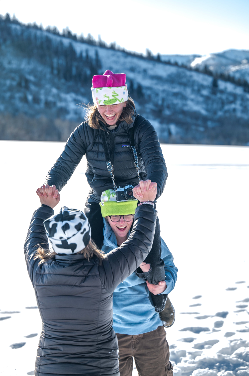 CUSTOMIZE your own hat design!